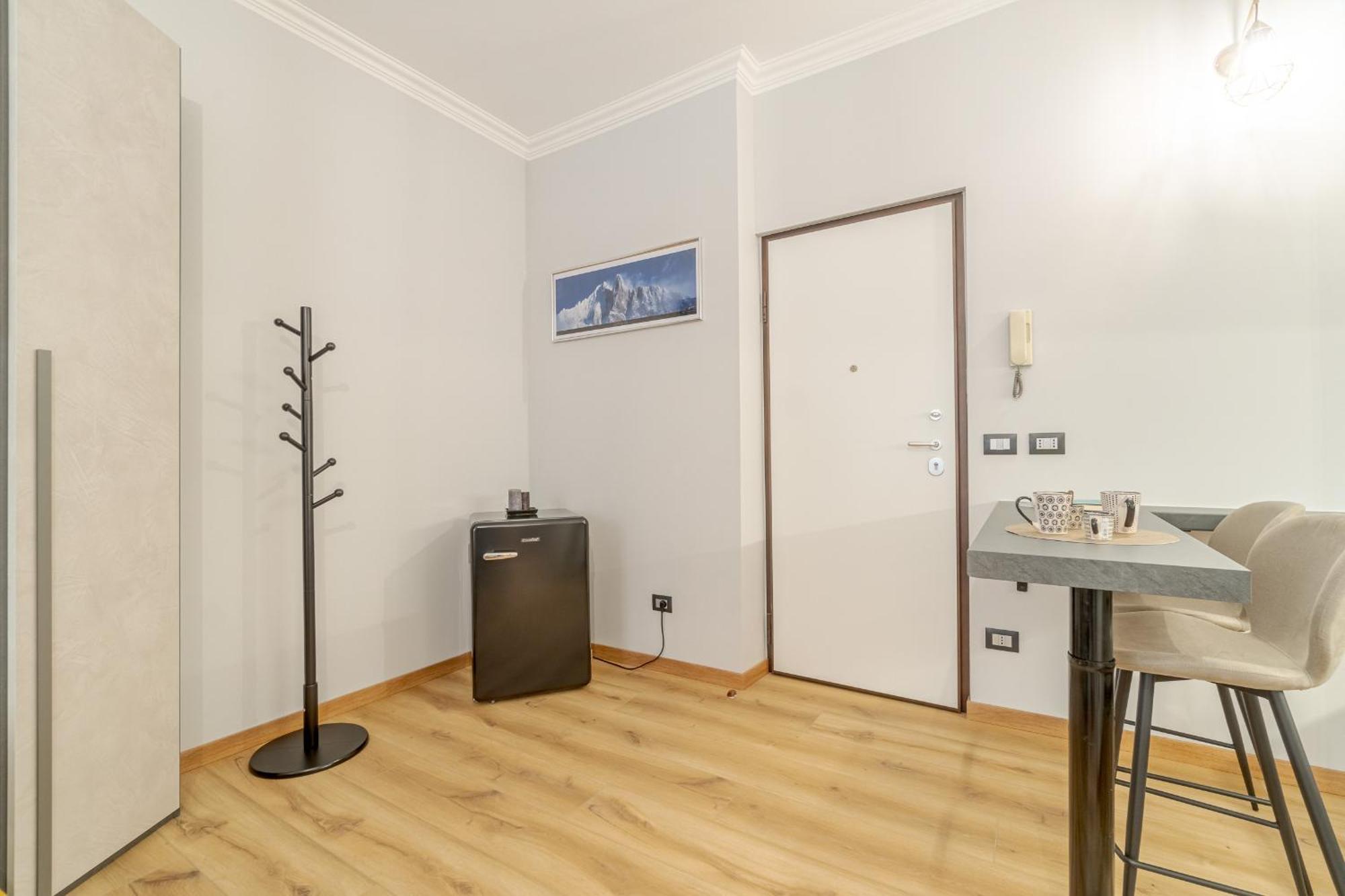 Mm Pozzo Strada Mini Subway Studio ตูริน ภายนอก รูปภาพ